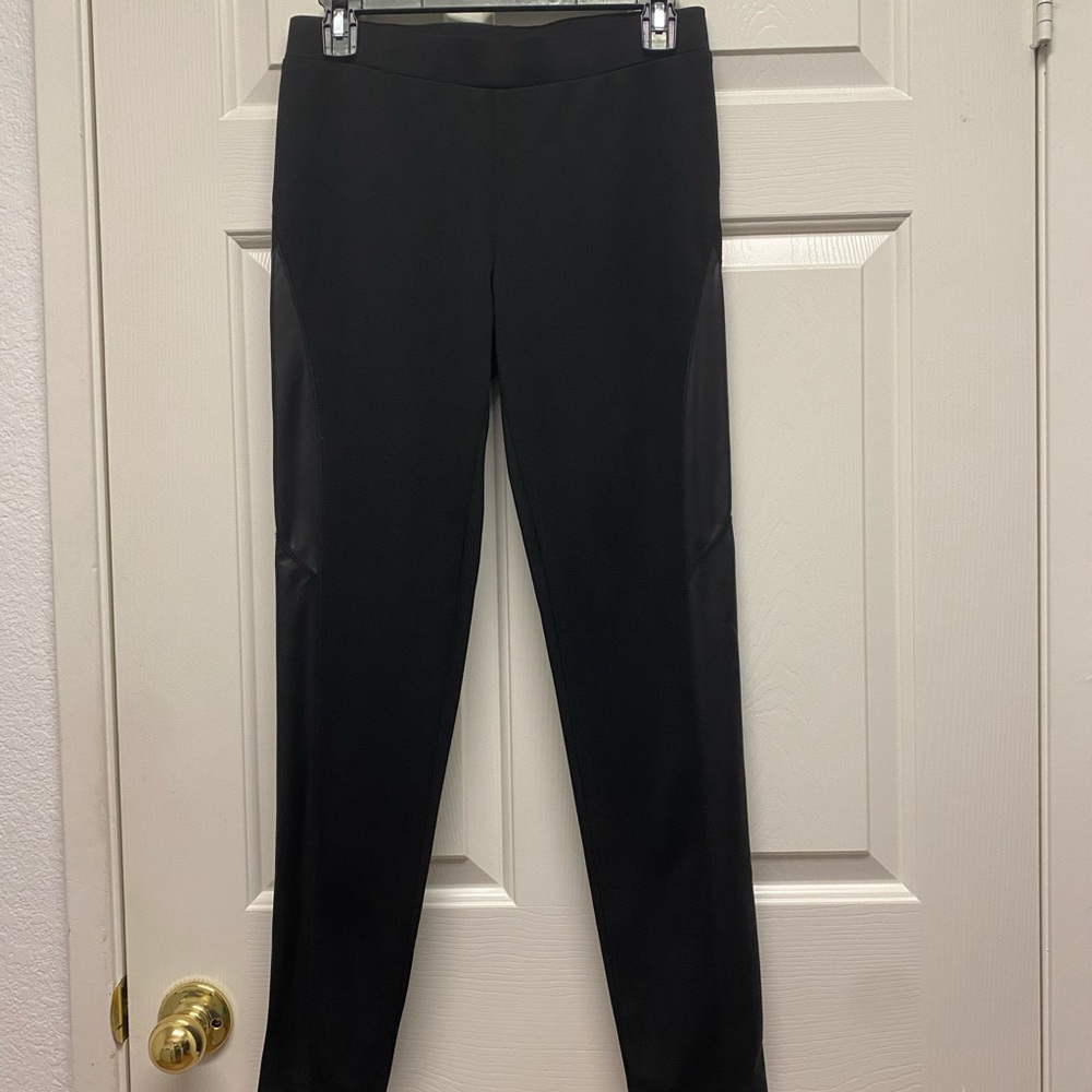 black legging pants